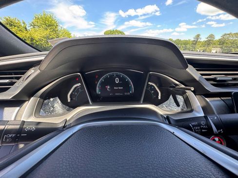 Used 2018 Honda Civic EX-T image 18