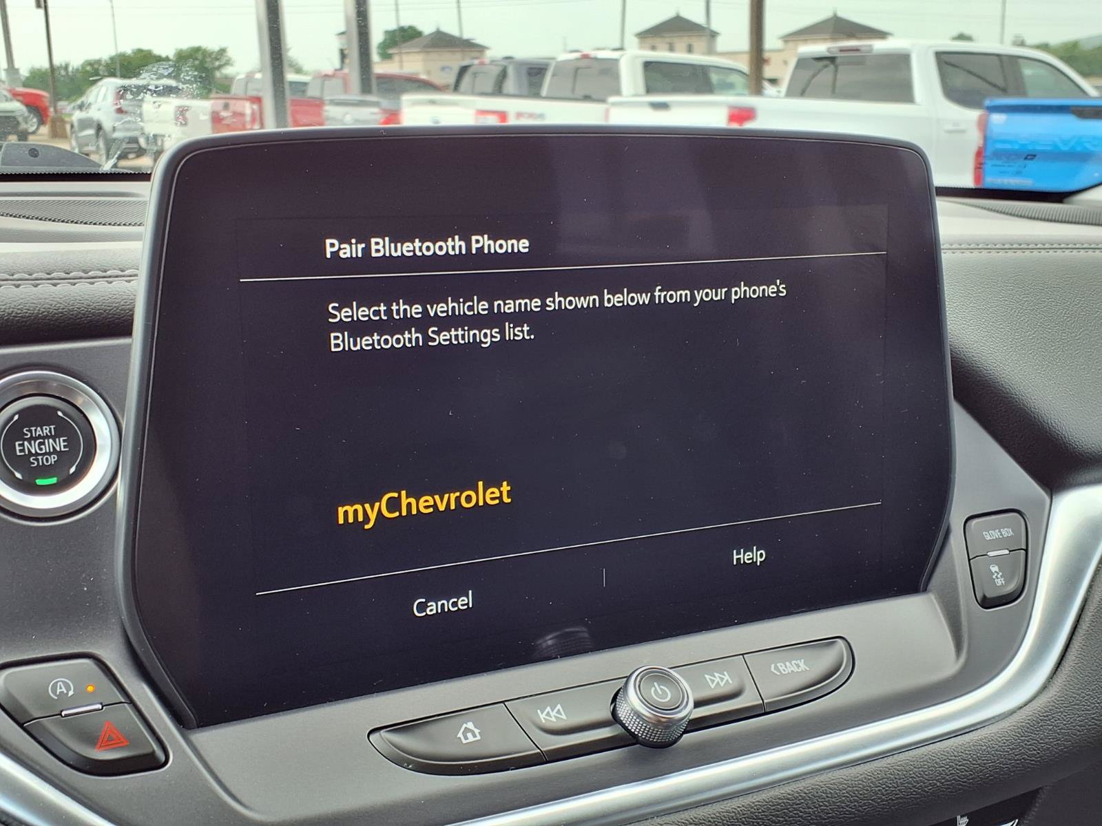 Used 2025 Chevrolet Blazer LT FWD image 6