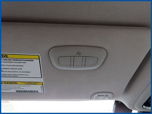 Used 2021 Jeep Cherokee Limited image 18