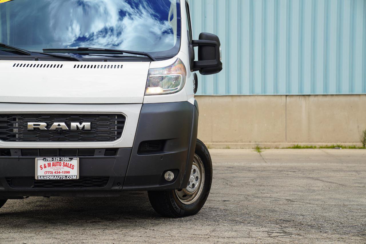 Used 2022 RAM ProMaster 2500 w/ Driver Convenience Group FWD image 2