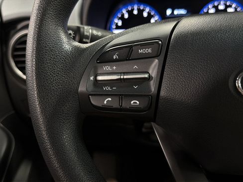 Used 2019 Hyundai Kona SE AWD/4WD image 22