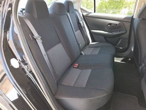 Used 2025 Nissan Sentra SV FWD image 15