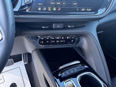 Used 2023 Buick Envision Preferred w/ Sport Touring Package image 19