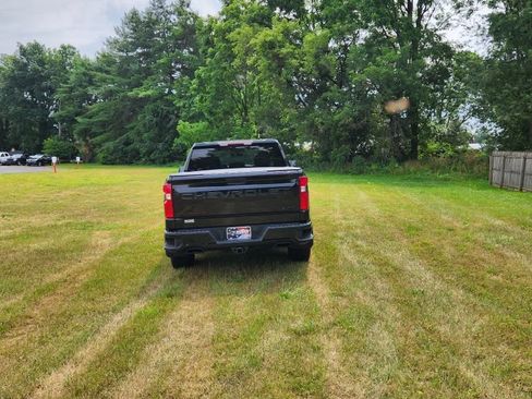 Used 2022 Chevrolet Silverado 1500 RST w/ Redline Edition AWD/4WD image 7