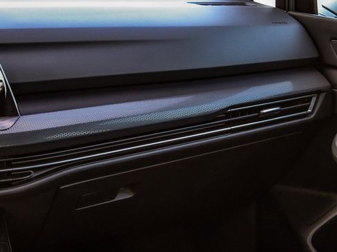 Used 2024 Volkswagen GTI Autobahn image 17