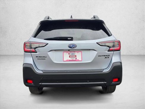 Used 2024 Subaru Outback Onyx Edition XT AWD/4WD image 4