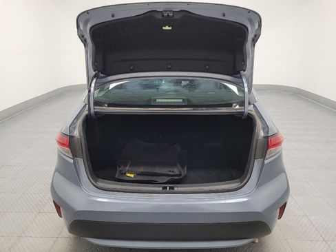 Used 2020 Toyota Corolla LE FWD image 29