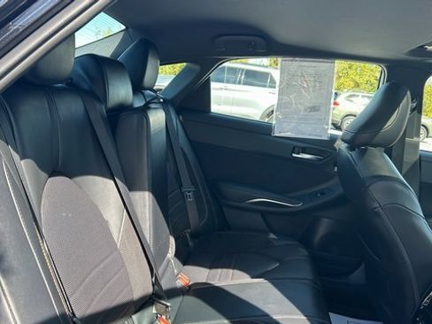 Used 2020 Toyota Avalon Touring image 41