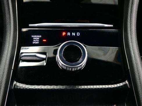 Used 2024 Jeep Grand Cherokee Limited w/ Luxury Tech Group II image 22