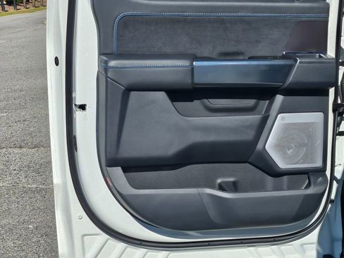 New 2025 Ford F150 Platinum w/ Equipment Group 702A High image 35