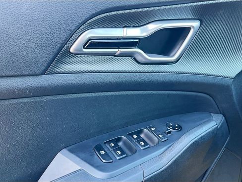 Used 2023 Kia Sportage LX image 16