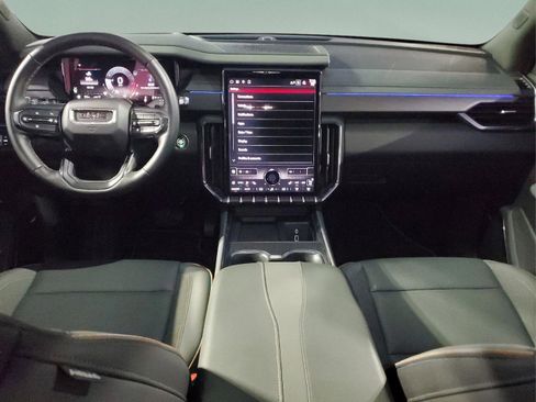 Used 2025 GMC Acadia AT4 image 11