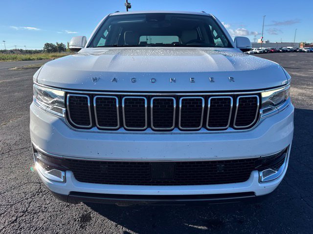 Used 2022 Jeep Wagoneer Series I AWD/4WD image 2
