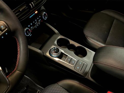 Certified 2023 Ford Escape ST-Line image 16