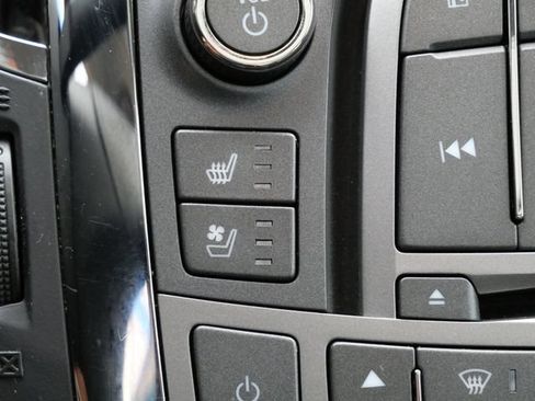 Used 2013 Buick LaCrosse Premium w/ Driver Confidence Package FWD image 24