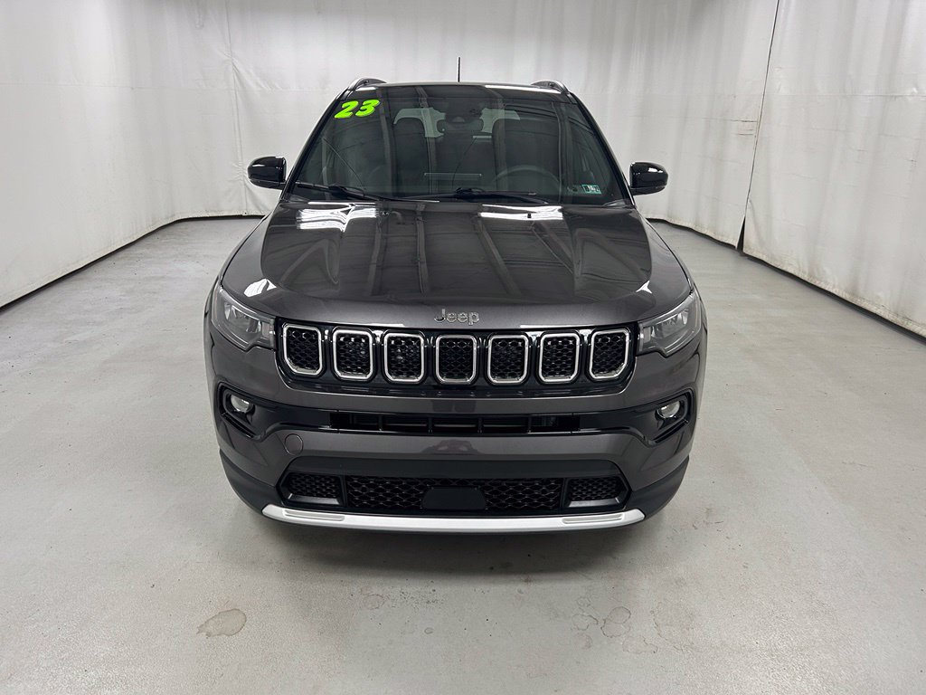 Used 2023 Jeep Compass Limited w/ Sun and Sound Group AWD/4WD image 4