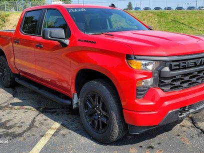 New 2026 Chevrolet Silverado 1500 Custom w/ Turbomax Blackout Package