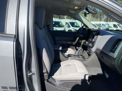 Used 2022 Chevrolet Colorado W/T w/ Custom Special Edition image 6