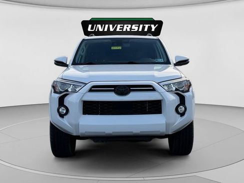 Used 2020 Toyota 4Runner SR5 Premium w/ Moonroof Package AWD/4WD image 8