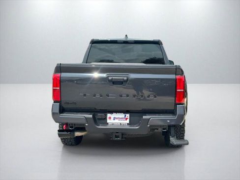 Certified 2026 Toyota Tacoma TRD Sport AWD/4WD image 6