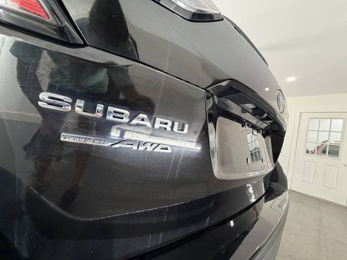 Used 2023 Subaru Outback Premium AWD/4WD image 6