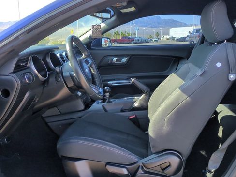 Used 2020 Ford Mustang Coupe RWD image 14
