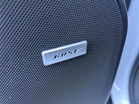 Used 2024 Chevrolet Tahoe LT image 13