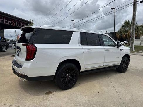Used 2024 GMC Yukon XL Denali w/ Denali Reserve Package RWD image 9