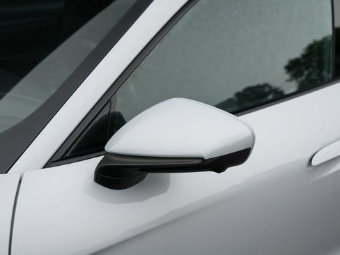 Certified 2025 Porsche Taycan 4S AWD/4WD image 13