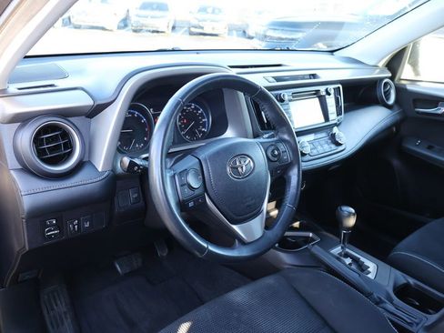 Used 2018 Toyota RAV4 XLE image 20