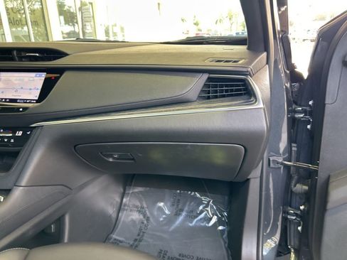 Used 2023 Cadillac XT5 Premium Luxury image 25