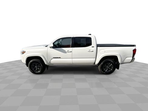 Used 2023 Toyota Tacoma SR5 image 5