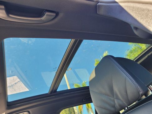 Used 2023 BMW X5 xDrive45e w/ Parking Assistance Package image 20