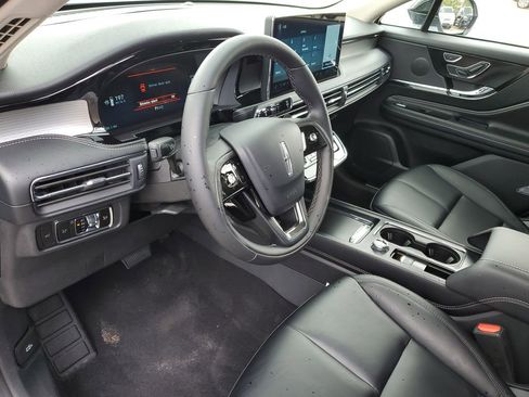 New 2026 Lincoln Corsair Premiere image 20