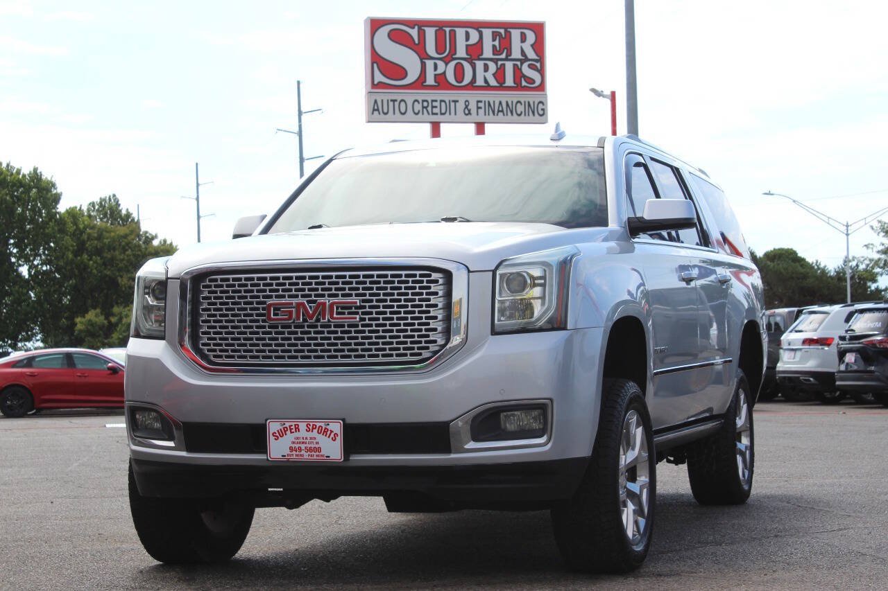 Used 2017 GMC Yukon XL Denali AWD/4WD image 7