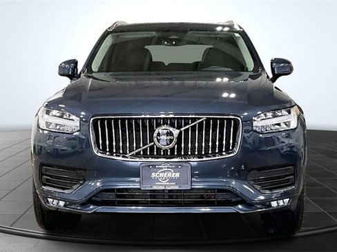 Certified 2023 Volvo XC90 B5 Core w/ Protection Package Premier image 4