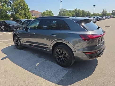 Used 2024 Audi Q8 e-tron Prestige AWD/4WD image 3