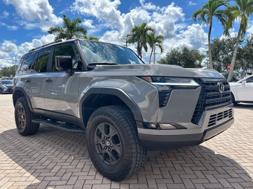 Used 2025 Lexus GX 550 AWD/4WD image 1