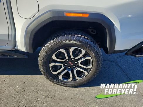 New 2026 GMC Canyon AT4 w/ Nightfall Edition image 21
