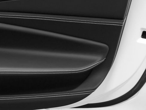 Certified 2022 Ferrari F8 Tributo RWD image 27