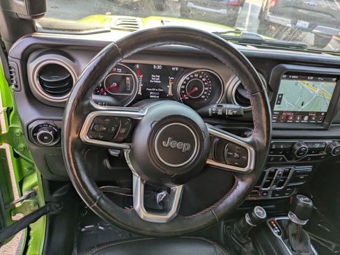 Used 2018 Jeep Wrangler Unlimited Rubicon AWD/4WD image 16