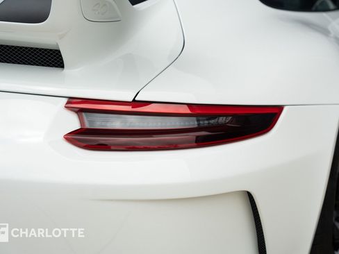 Used 2018 Porsche 911 GT3 image 16