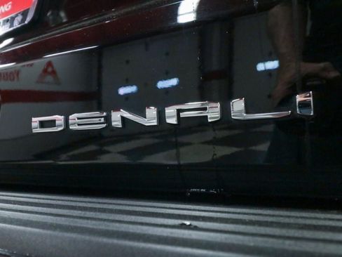 Used 2024 GMC Yukon Denali w/ Denali Reserve Package AWD/4WD image 33