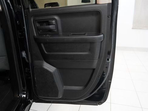Used 2013 RAM 1500 Express AWD/4WD image 26