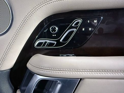 Used 2021 Land Rover Range Rover P525 Westminster Edition image 22