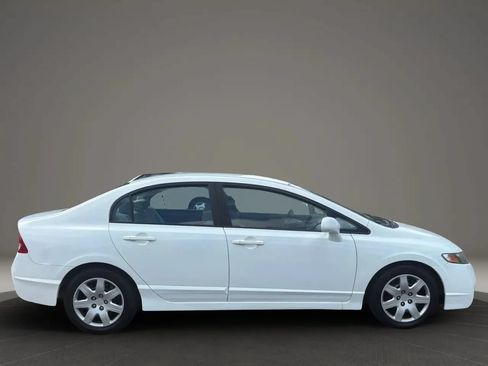 Used 2010 Honda Civic LX image 5