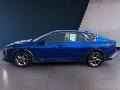 Certified 2025 Kia K4 FWD image 2