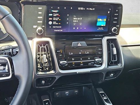 Used 2022 Kia Sorento S w/ Panoramic Sunroof Package AWD/4WD image 20