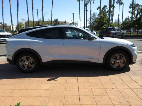 Used 2023 Ford Mustang Mach-E Select RWD image 5