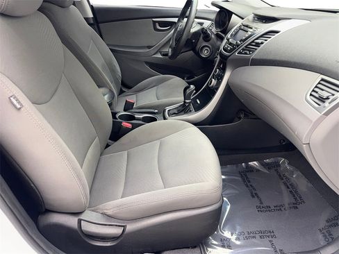 Used 2016 Hyundai Elantra SE w/ Option Group 02 image 44